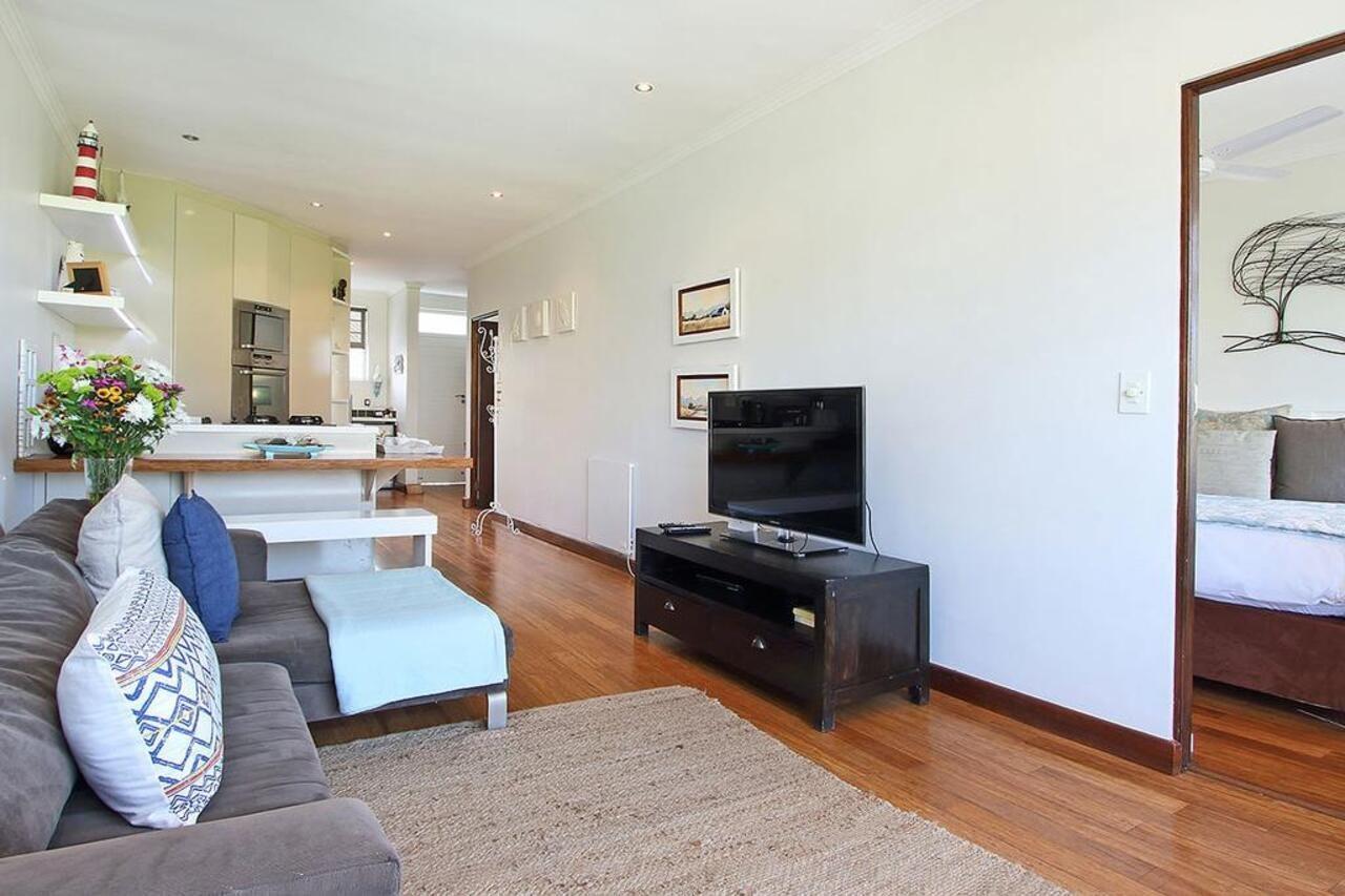 Vredenhof Self Catering Apartment Cape Town Eksteriør bilde