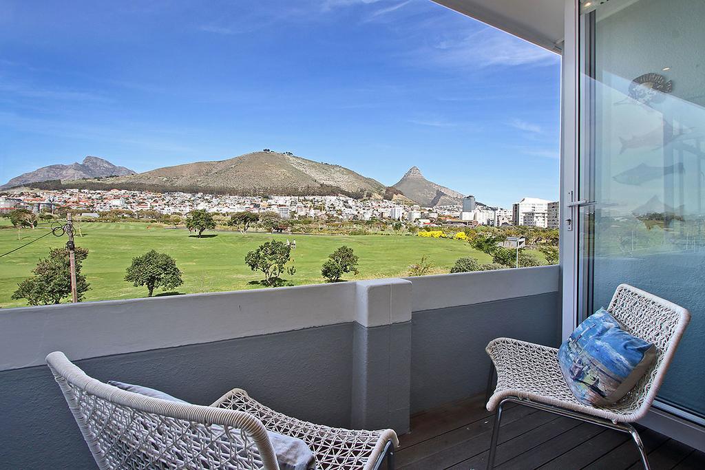 Vredenhof Self Catering Apartment Cape Town Eksteriør bilde